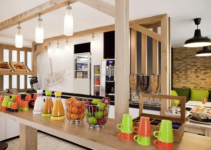 Ibis Styles Buttes ChaumontHotel Pas Cher Paris